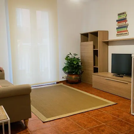 Plaza Del Pilar Apartment *